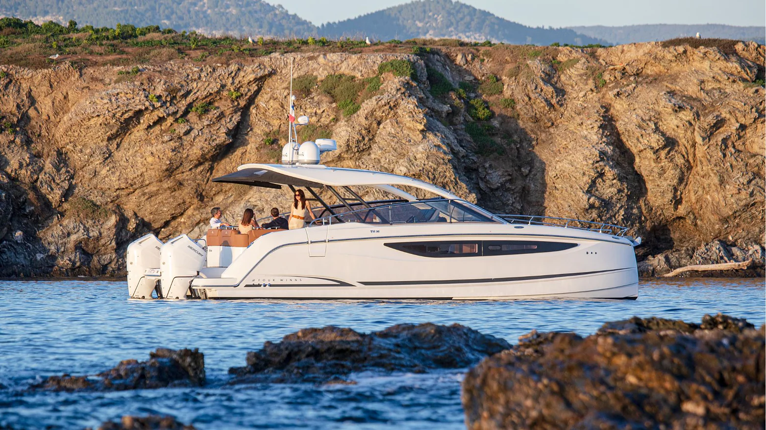 Four Winns T H36 Cover