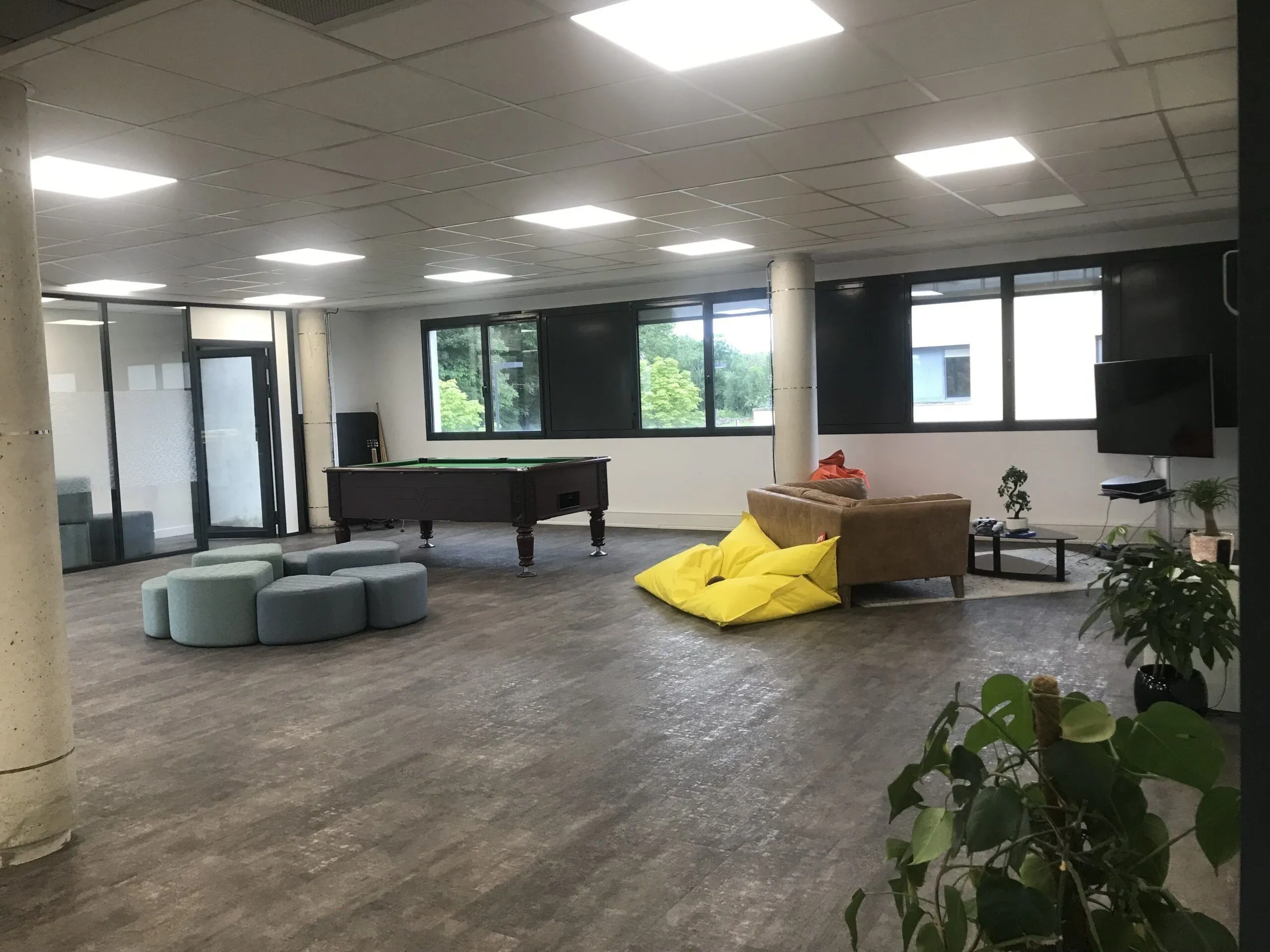 Opsone Coworking Openspace Multiusage1.jpg